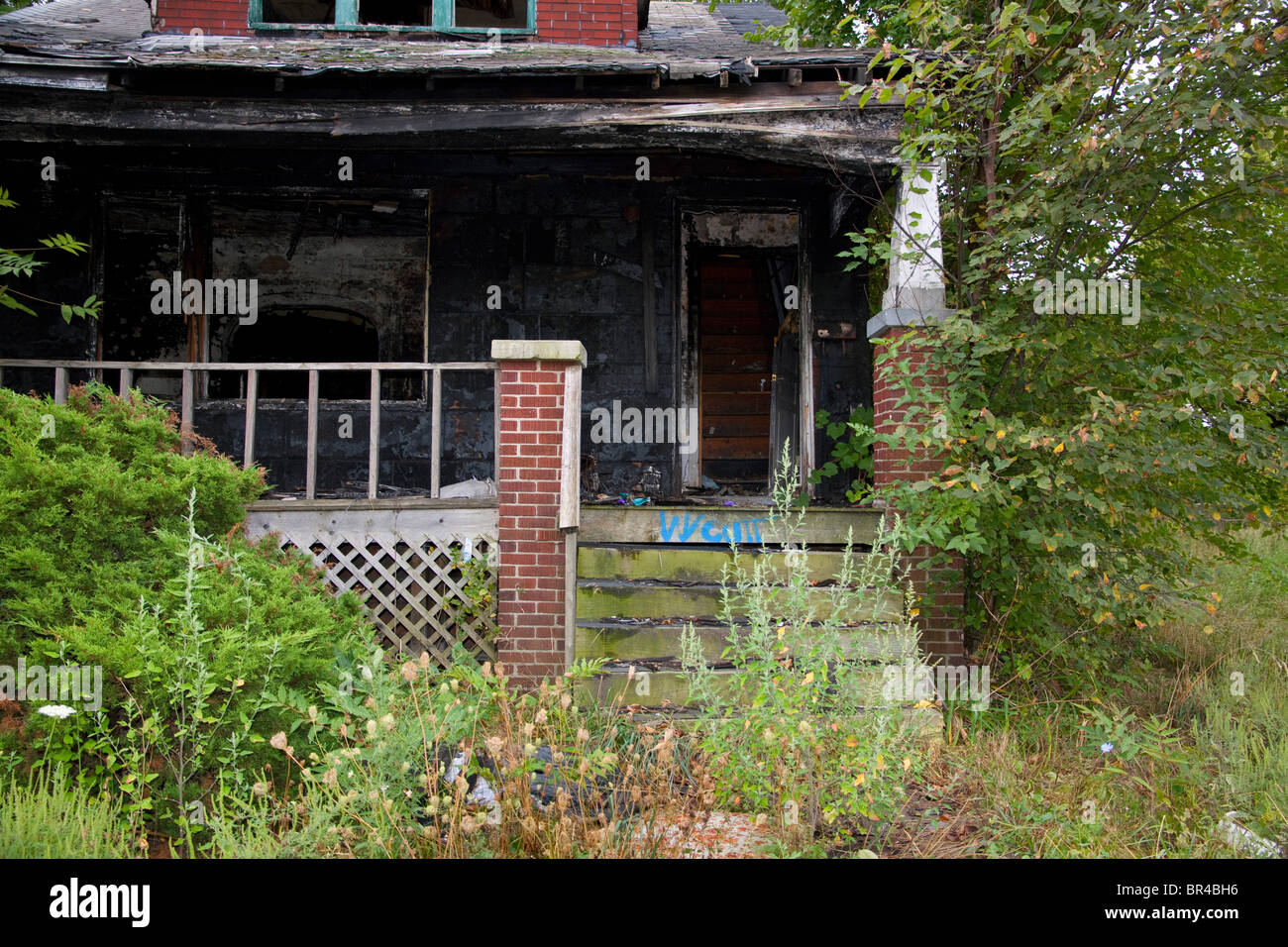 Run down house detroit hires stock photography and images Alamy