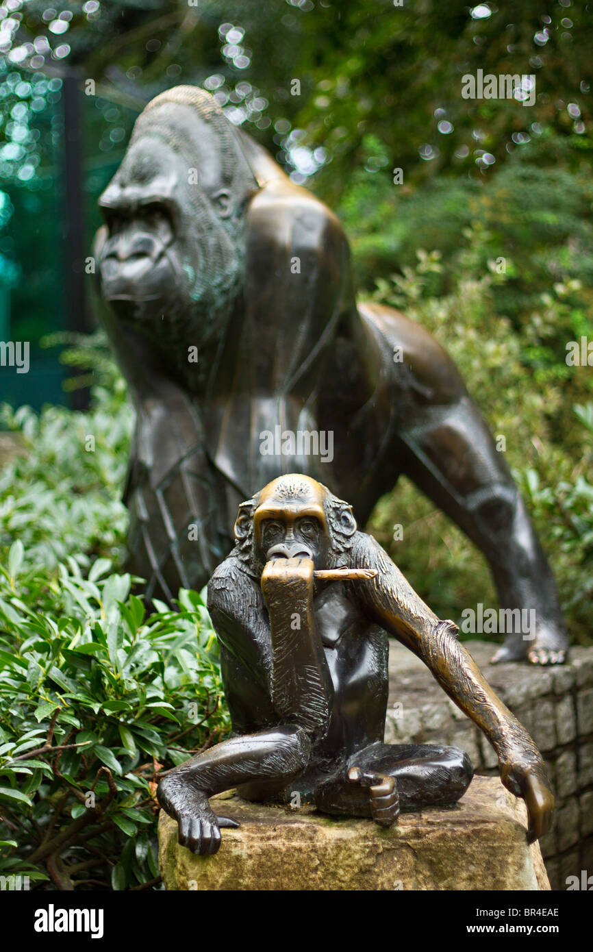 Bronze primate sculptures at Artis Zoo, Amsterdam, Holland Stock Photo