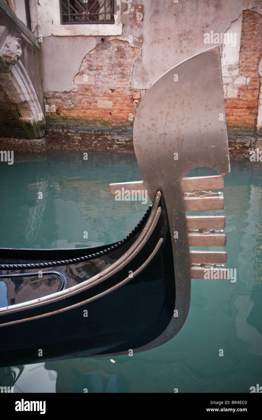 Gondola on a venetian canal hi-res stock photography and images - Alamy