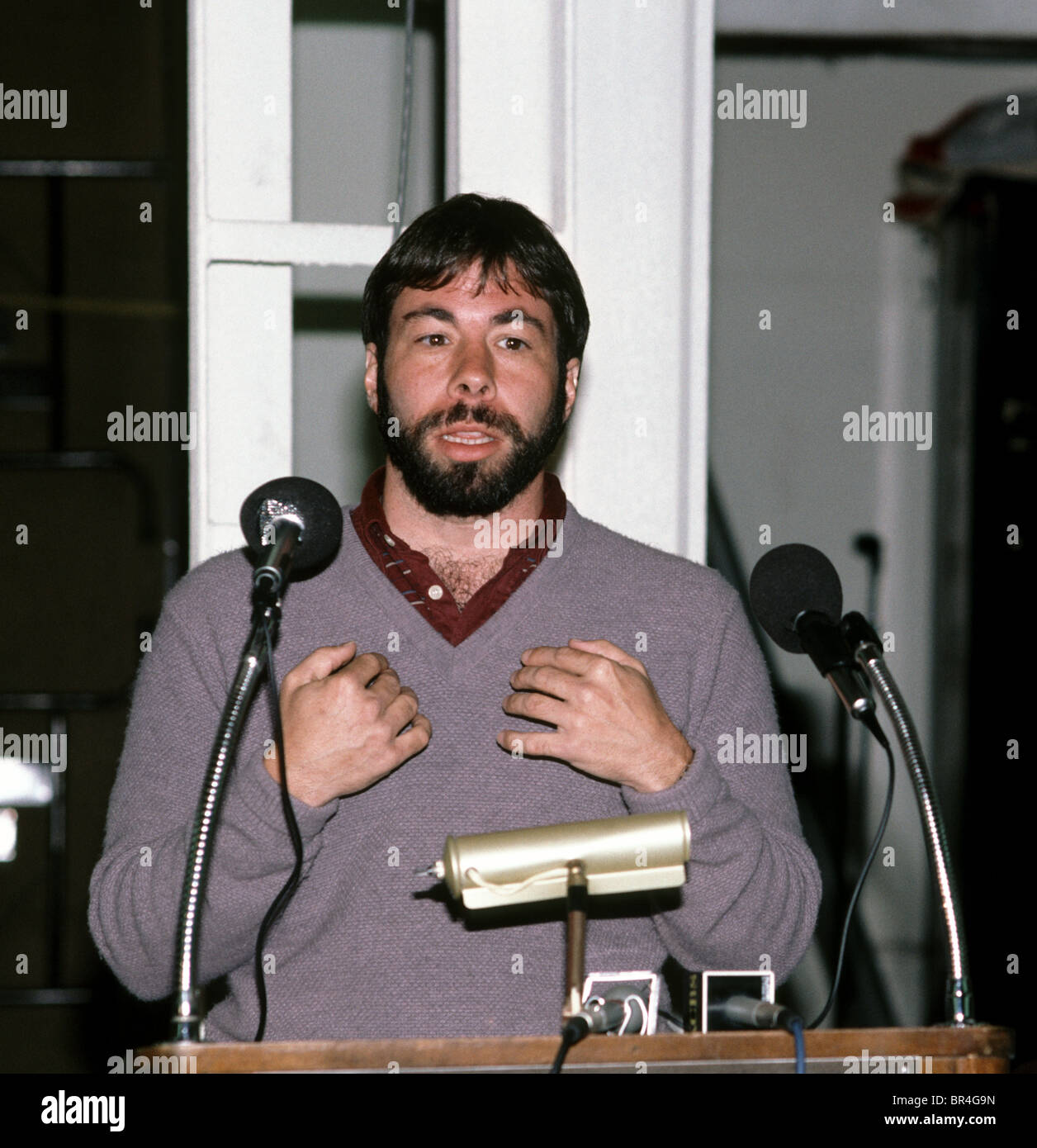 Apple computer co-founder, Steve Wozniak speaking in San Francisco, 1987 Stock Photo