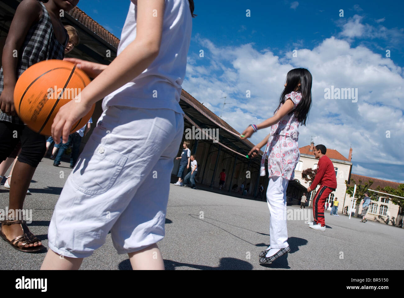 Primary age ch hi-res stock photography and images - Alamy