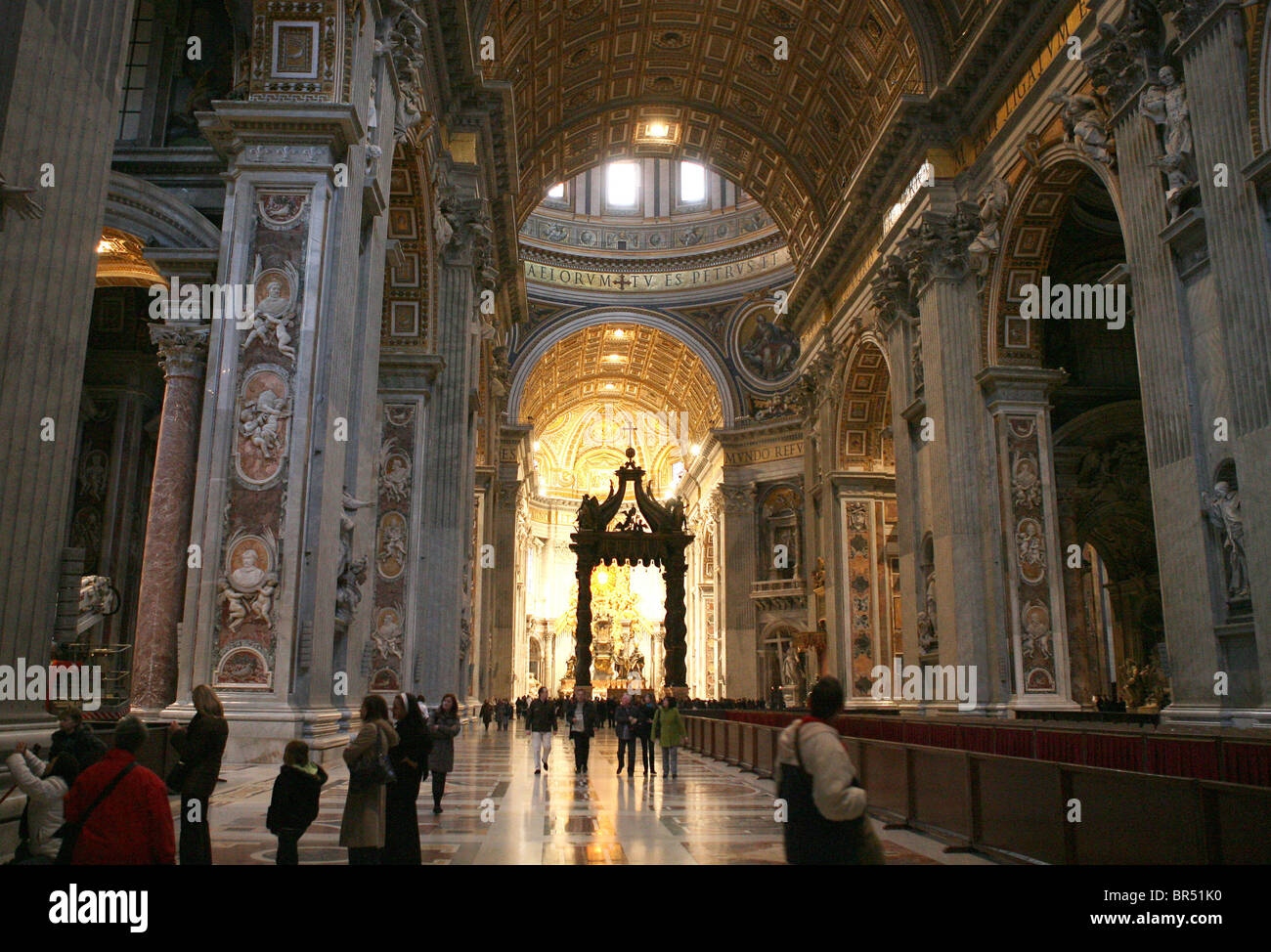 Italy: Vatican City: St Peter's Basilica Stock Photo