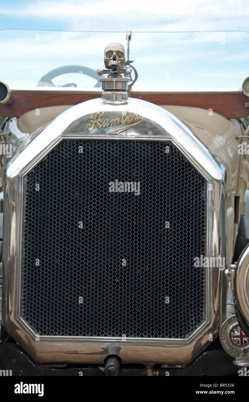 Chrome Radiator Trim on Humber Car with Scull Radiator Cap Stock Photo