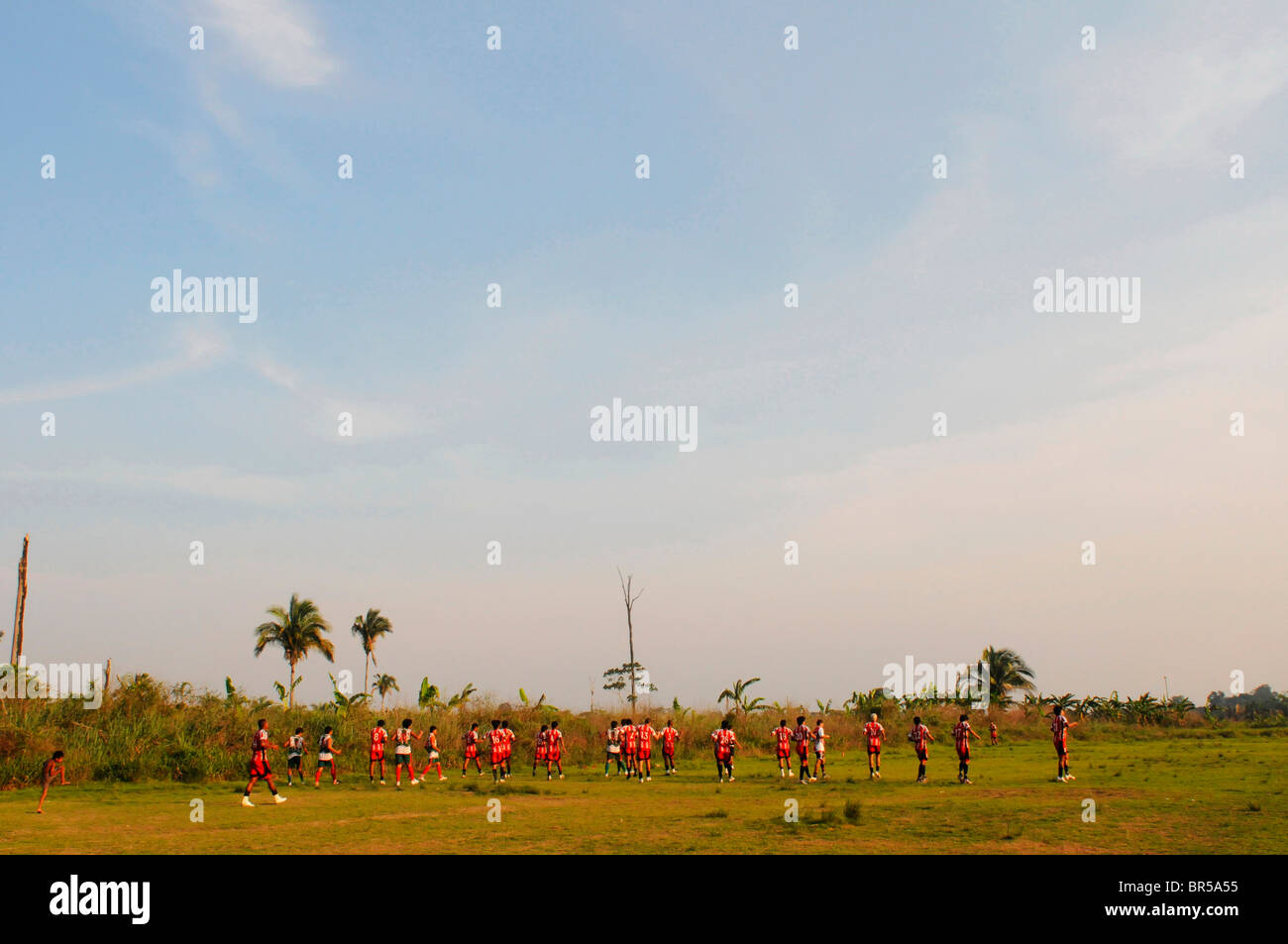 Kykateg the first professional football team of native Indian of Amazon. In this picture the team while training Stock Photo