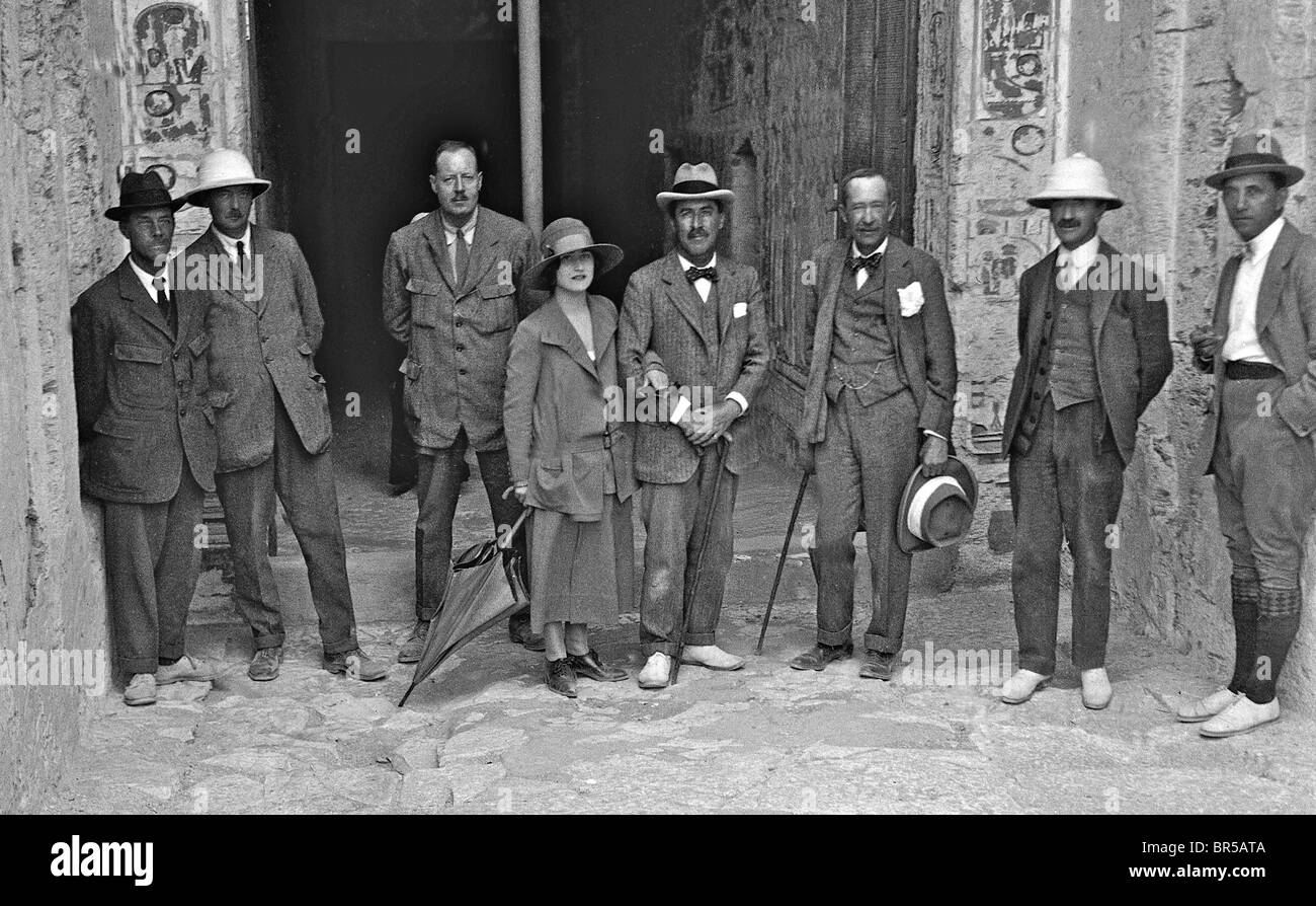 the tomb of tutankhamun howard carter the tomb of tutankhamun howard carter