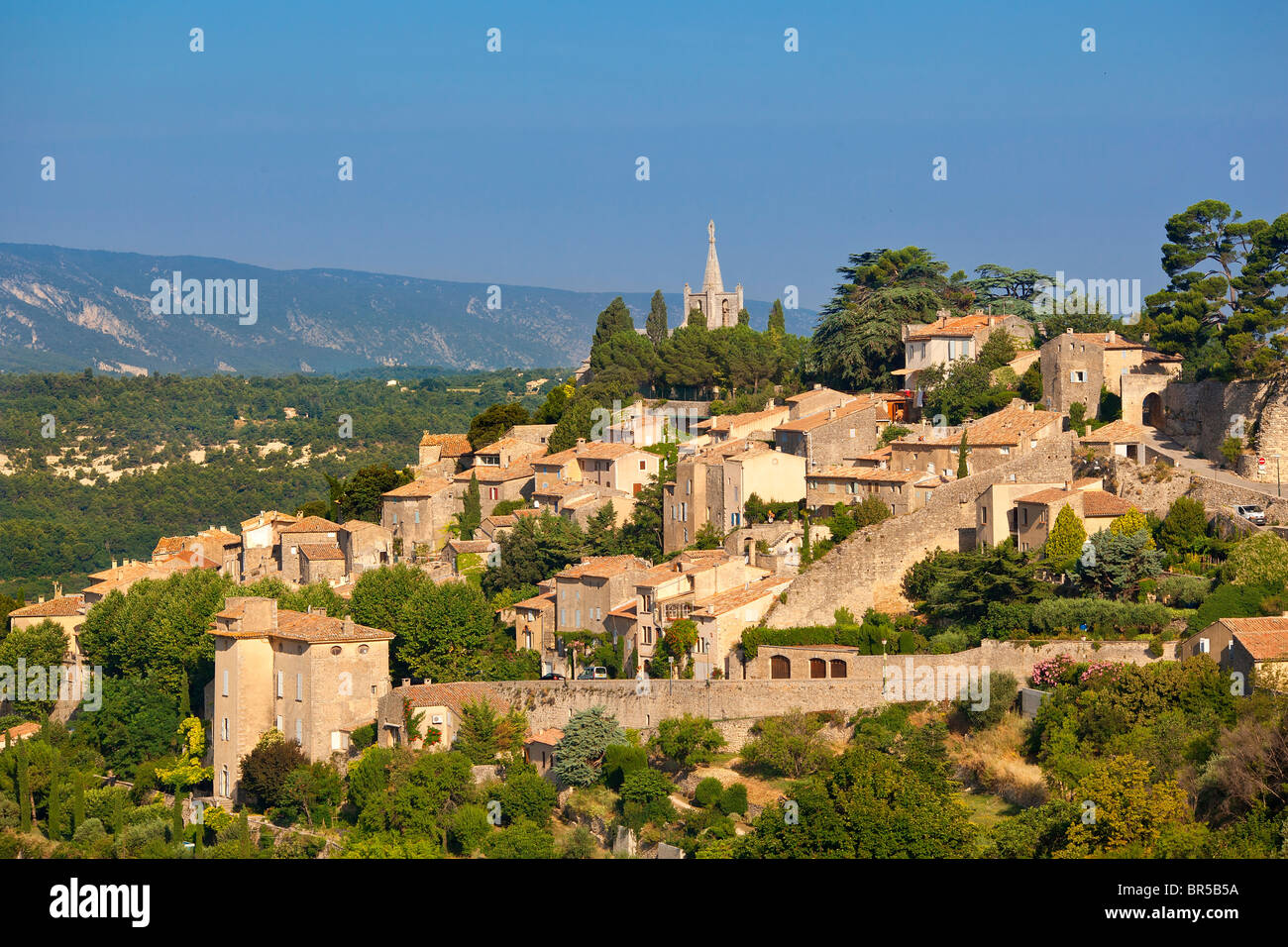 Europe, France, Vaucluse (84), Luberon, perched village of Bonnieux Stock Photo
