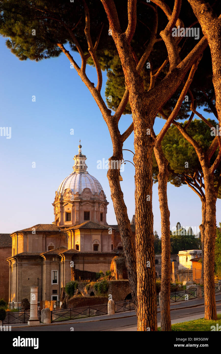 Catholic church rome hi-res stock photography and images - Alamy