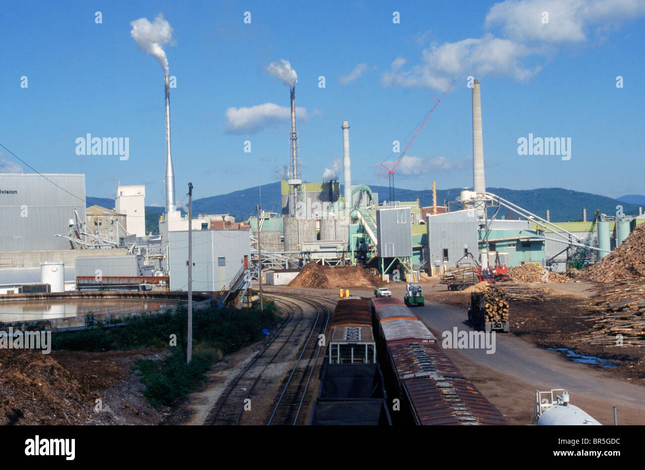 papermill rumford maine Stock Photo Alamy
