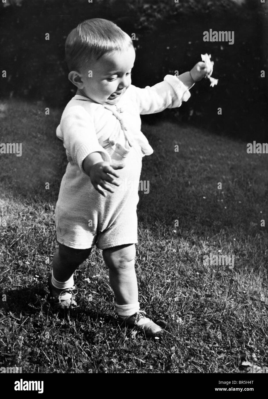 Historic photograph, small boy learning to walk, around 1924 Stock Photo