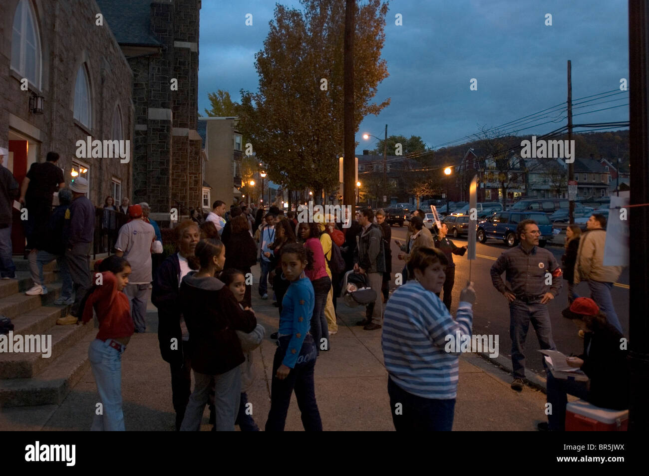 Election 2004 voting Stock Photo Alamy