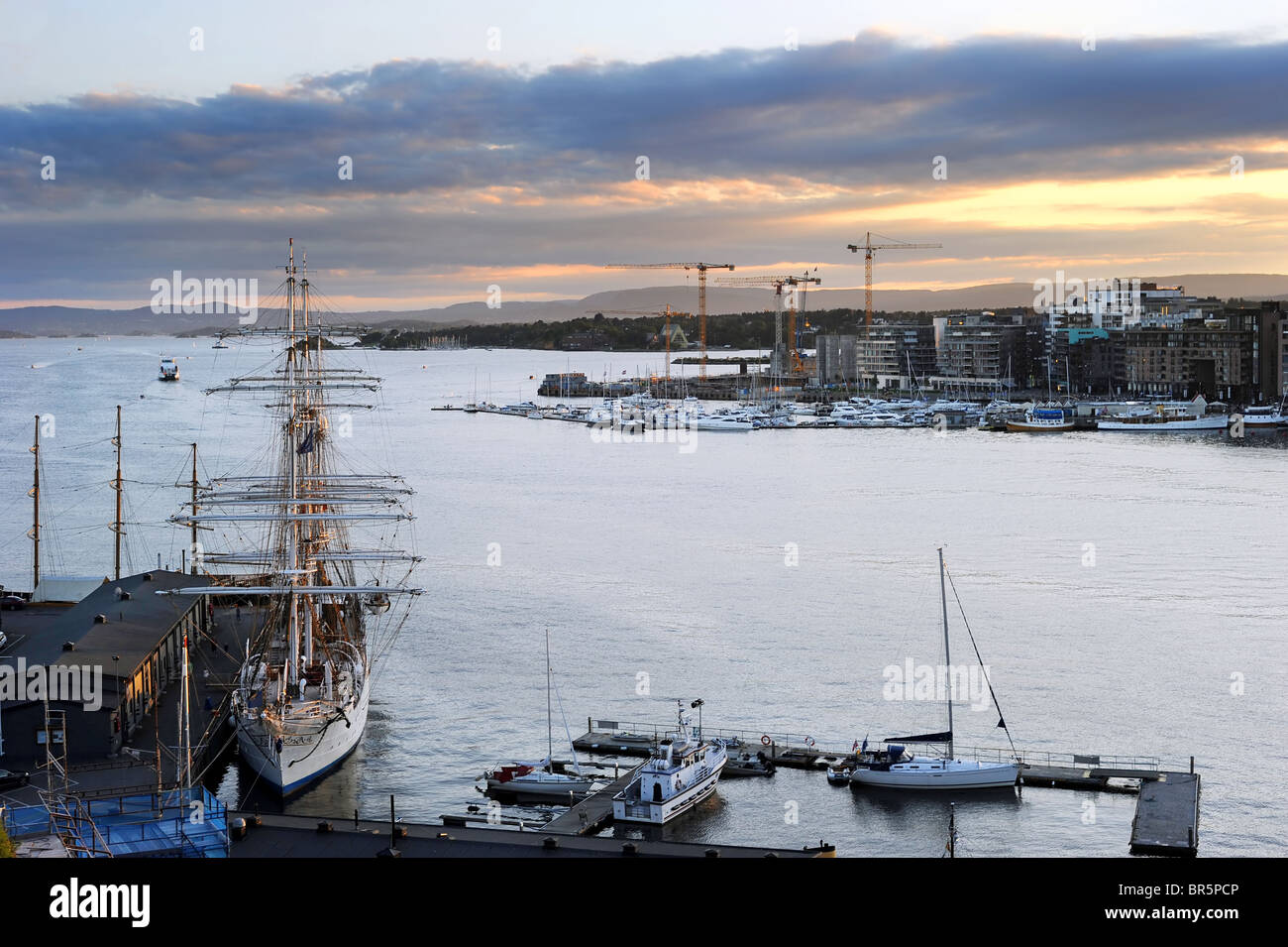 Oslo in the sunset hi-res stock photography and images - Alamy