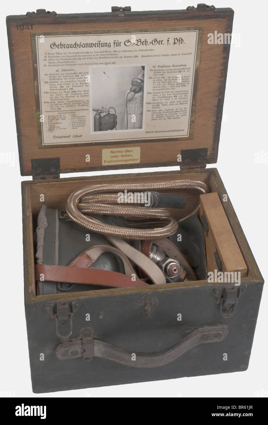 A horse reanimation device, in its green painted wooden box with white