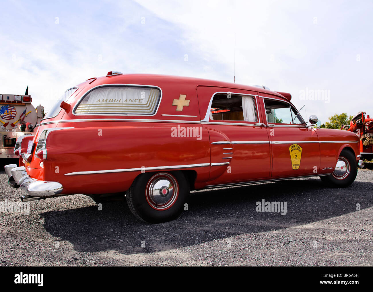 1954 Henney-Packard station wagon ambulance - USA Stock Photo