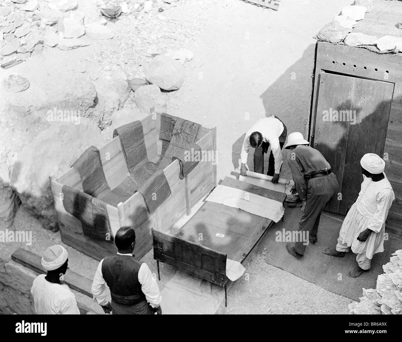 the tomb of tutankhamun howard carter the tomb of tutankhamun howard carter