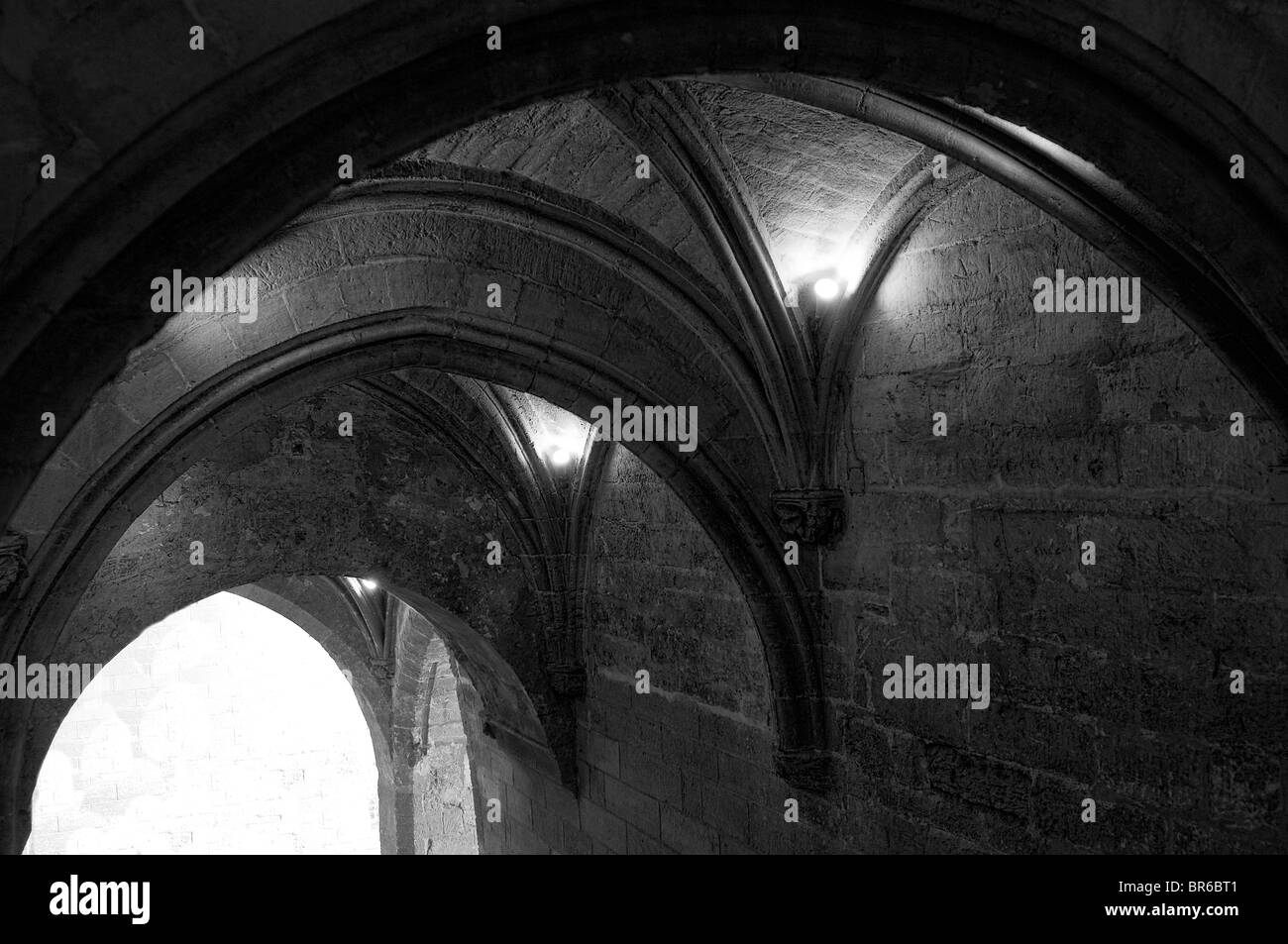 old indoor arches inThe palace of the popes in Avignon Stock Photo