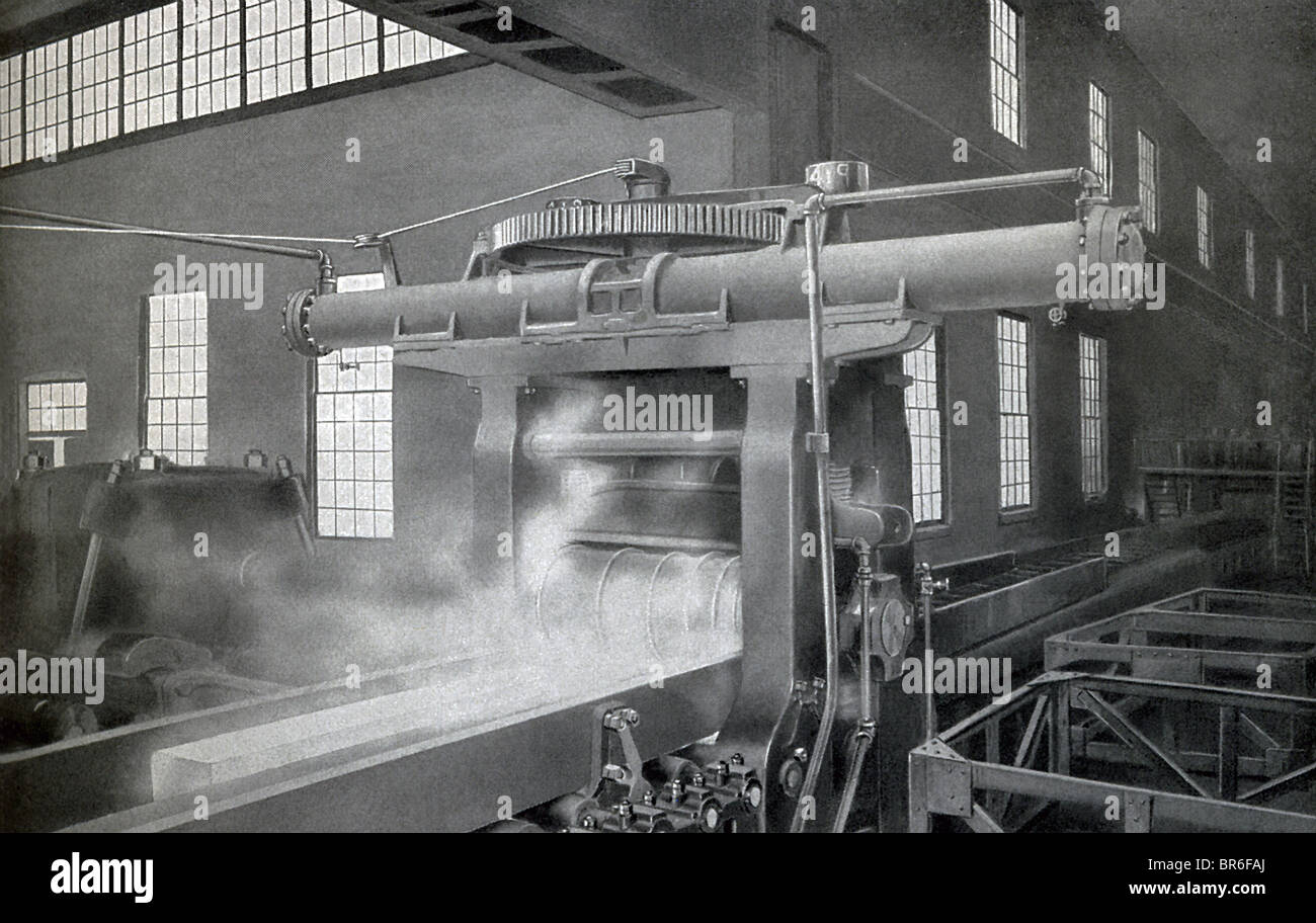 This early 1900s photo shows an Inland Steel company blooming-mill machine. Stock Photo