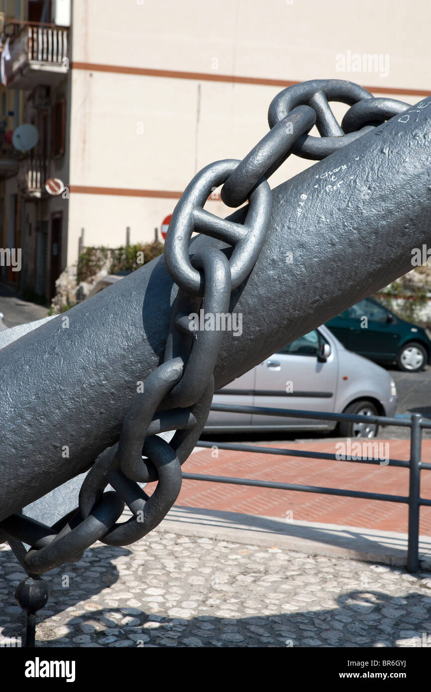 chains chain rings marine anchor boat ship vessel Stock Photo - Alamy