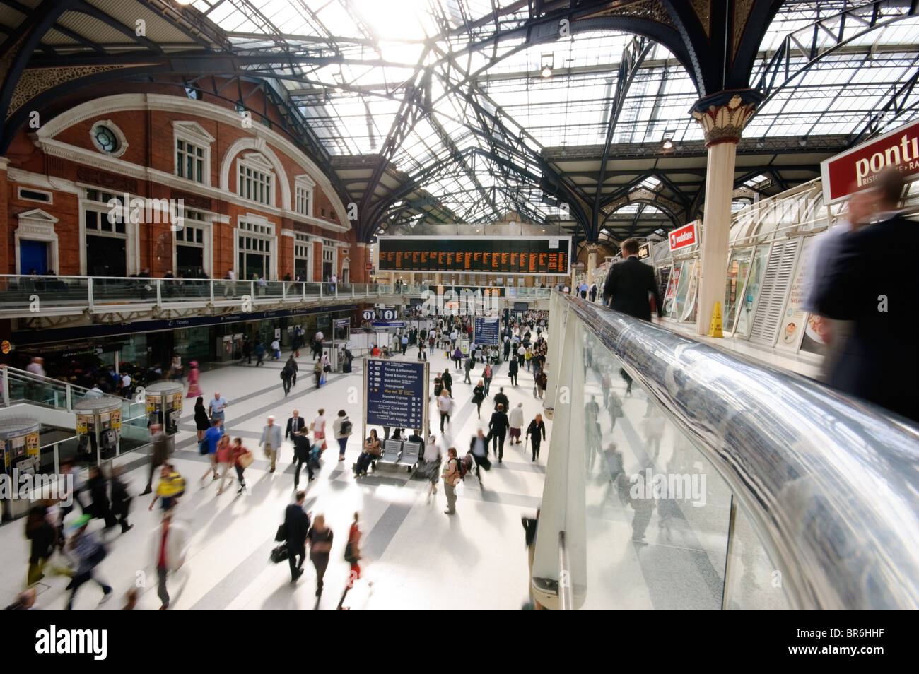 Liverpool Street Station Stock Photo Alamy