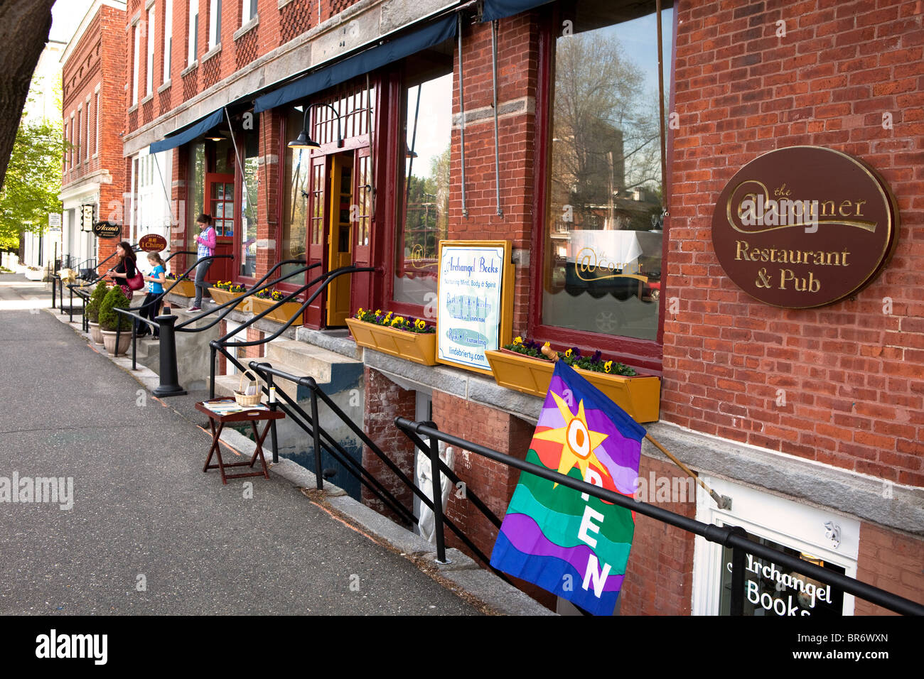 Retail stores hires stock photography and images Alamy