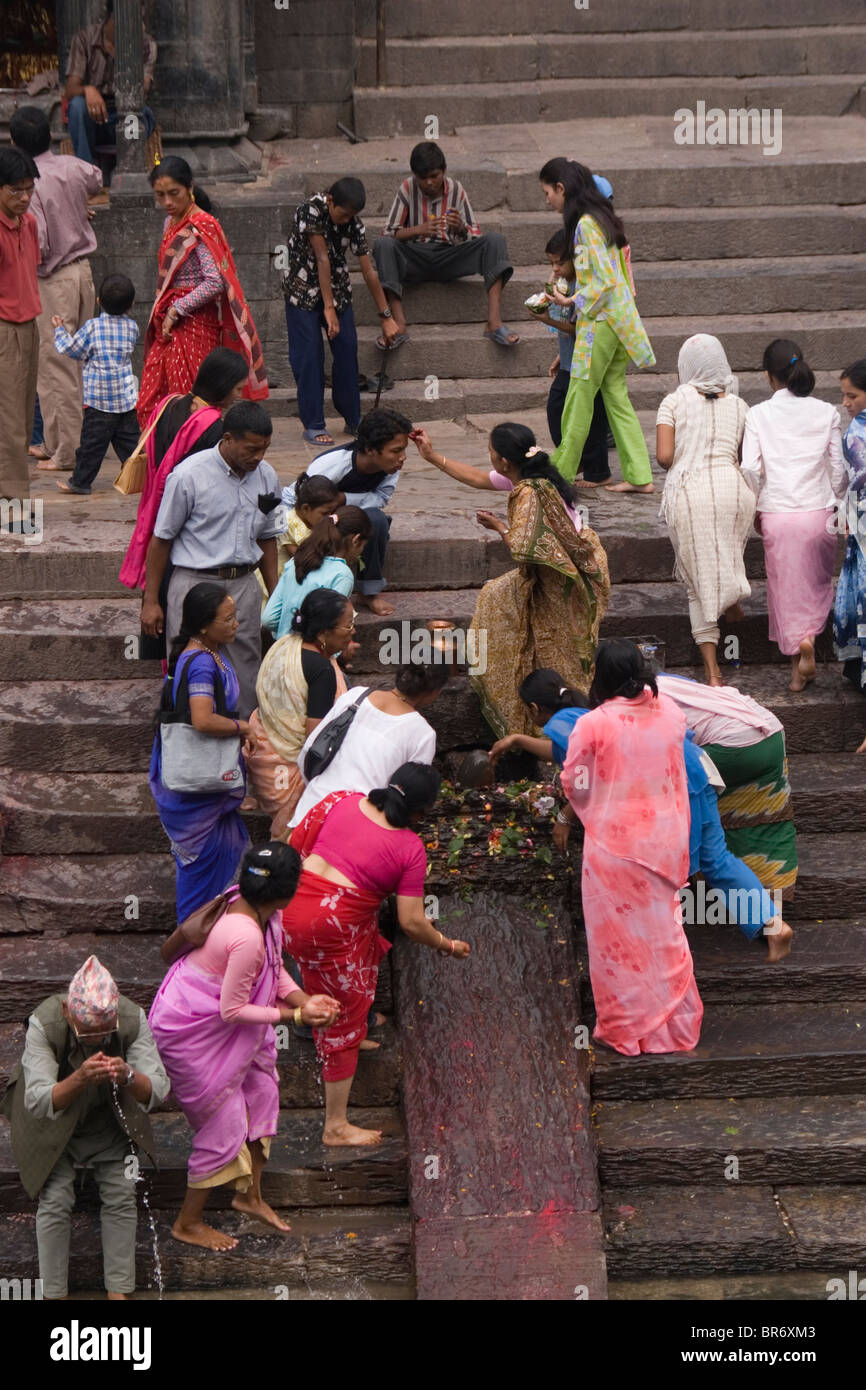 A Hindu funeral ceremony at a temple in Kathmandu Nepal Stock Photo Alamy