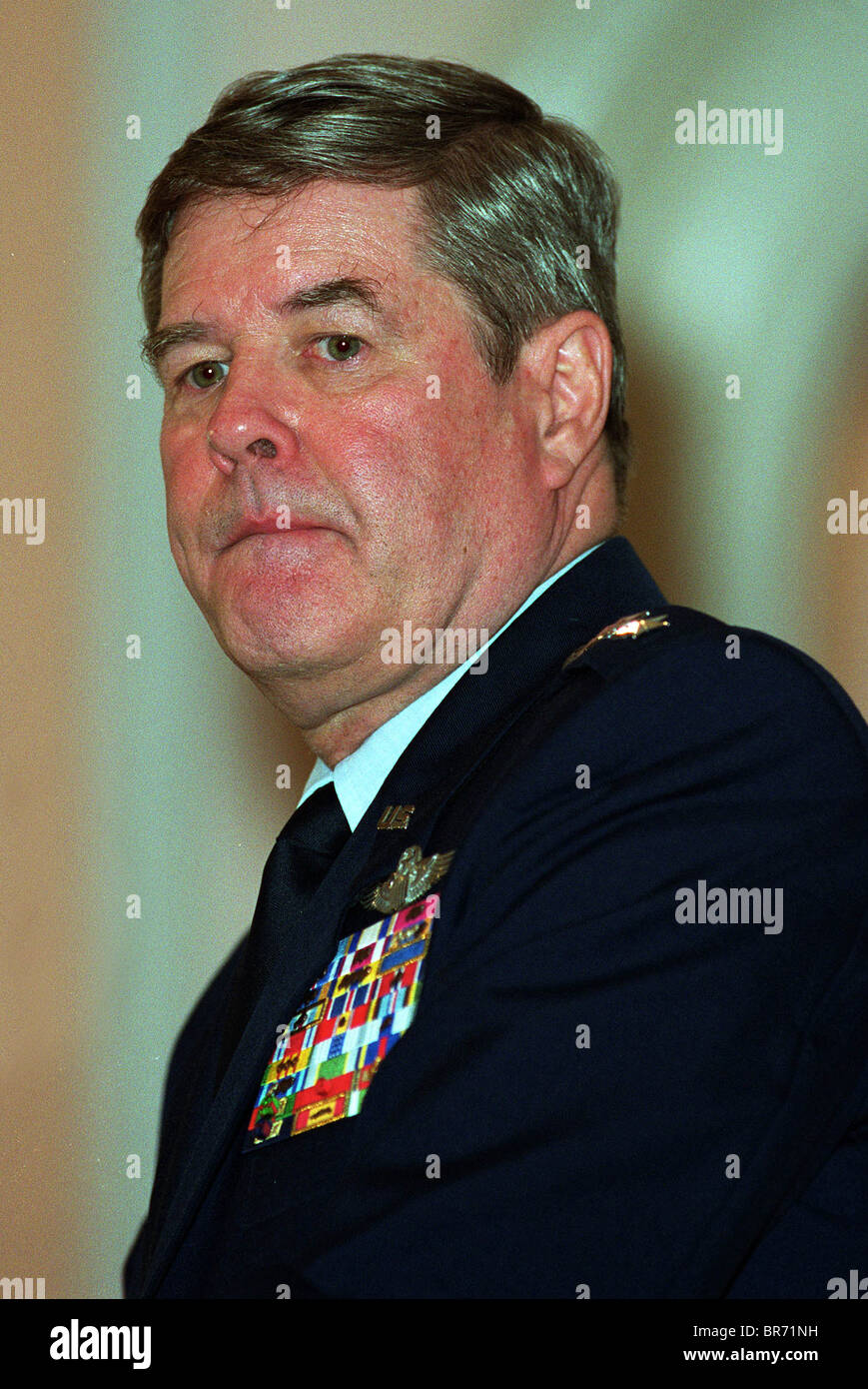GENERAL J W RALSTON USAF SUPREME ALLIED COMMANDER EUR 20 February 2002 HOTEL BEVERLY HILLS BEVERLY HILLS LA USA Stock Photo