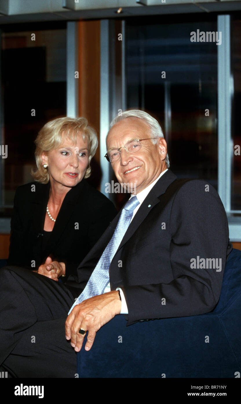 EDMUND STOIBER & FIRST LADY PRESIDENT OF GERMANY 01 May 2002 Stock Photo
