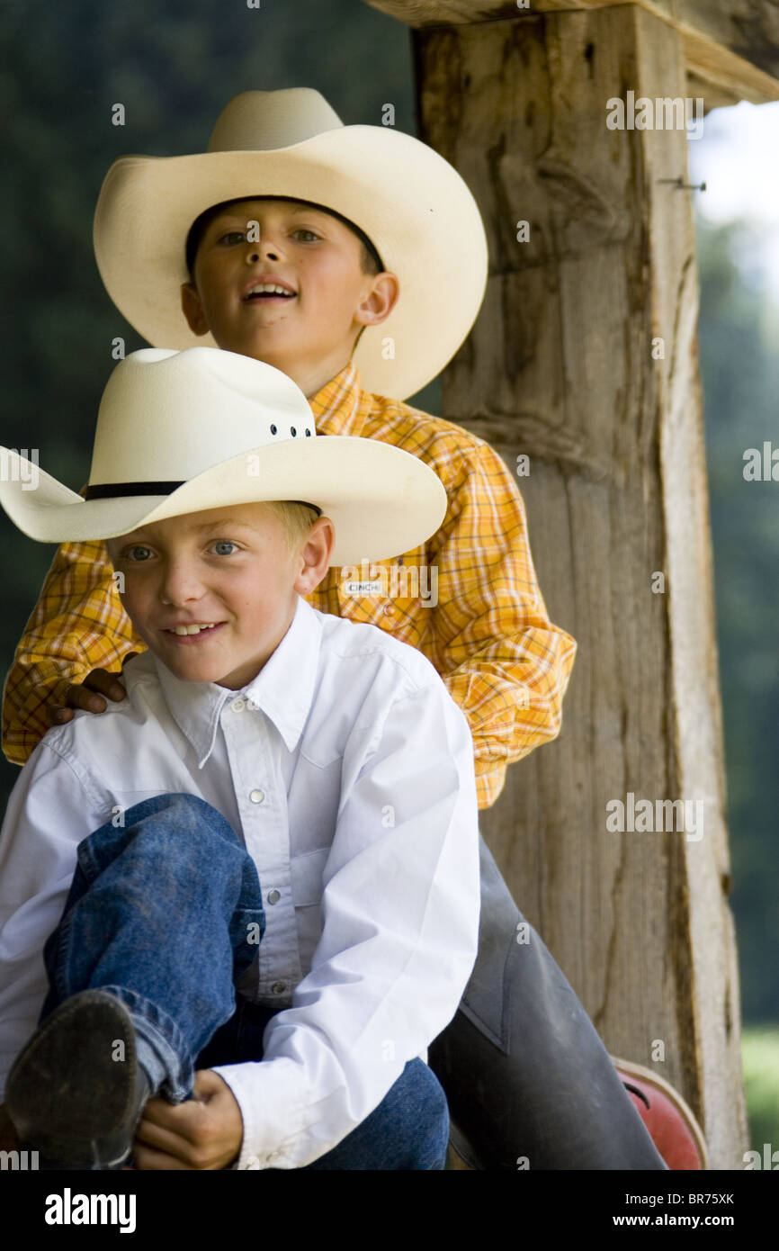 Boys on ranch hi-res stock photography and images - Alamy