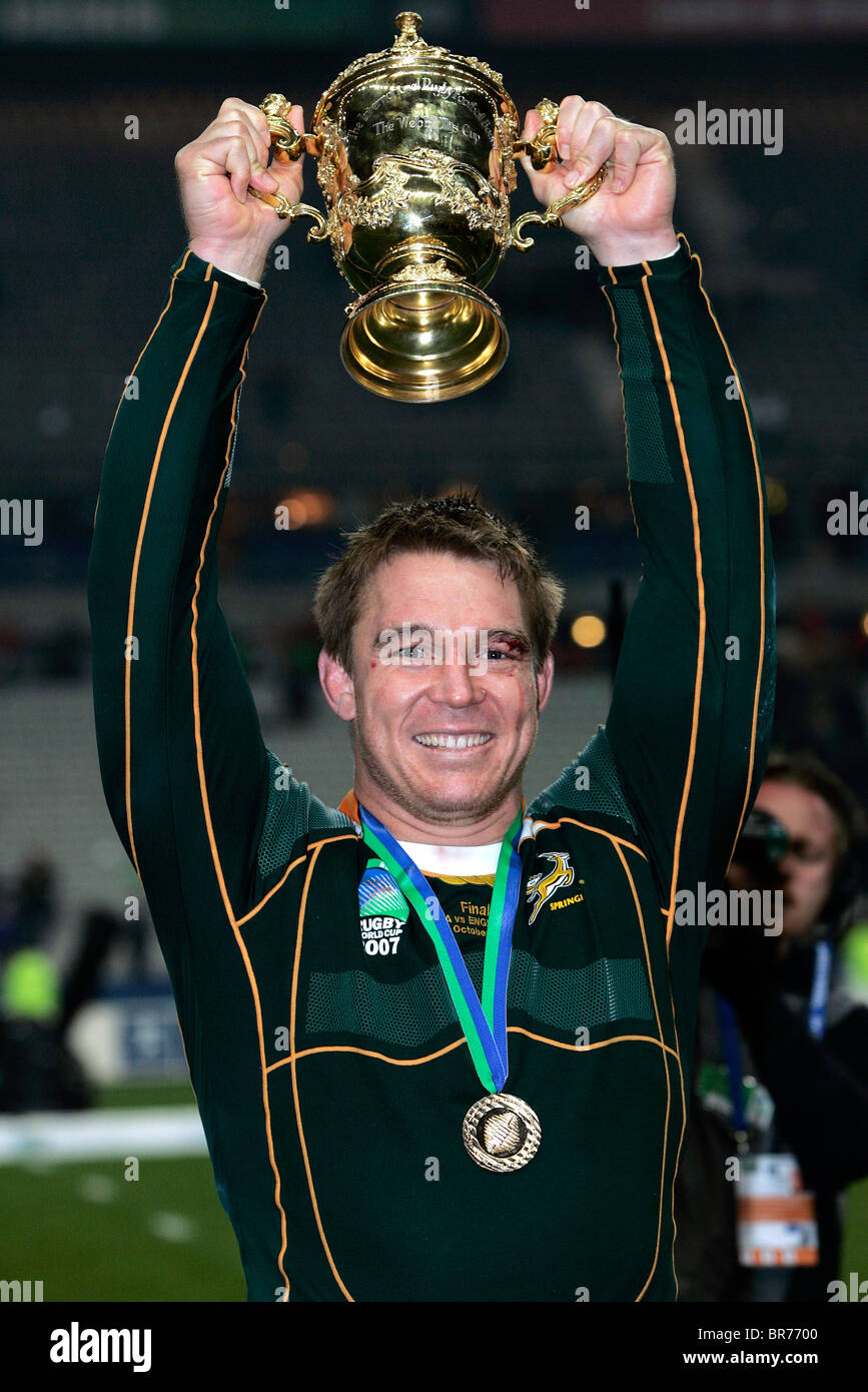 South African captain John Smit lifts the trophy after the 2007 IRB Rugby World Cup Final Stock Photo