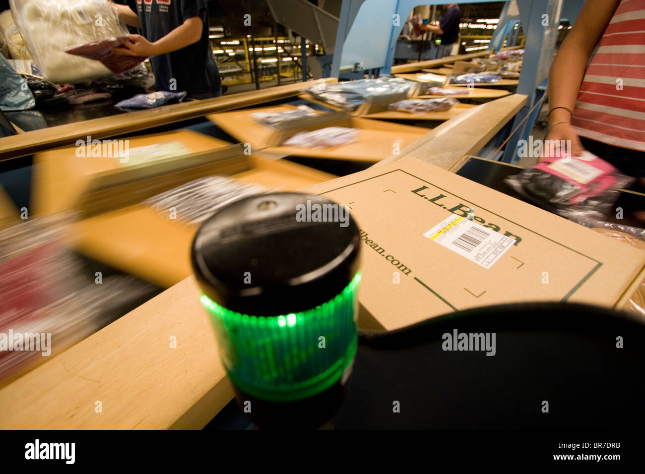 Ll bean shipping hires stock photography and images Alamy