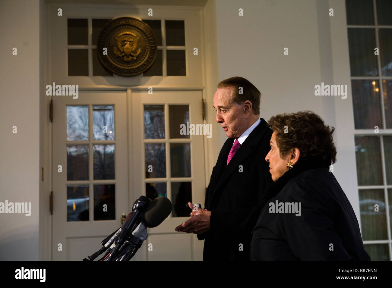 President Bush meets with Bob Dole and Donna Shalala on their co-chairing a commission investigating veteran care in the wake of Stock Photo