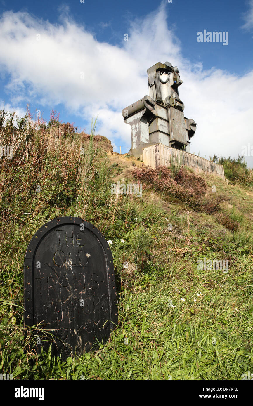 Old Transformers by David Kemp. Two sculptures on the coast to coast