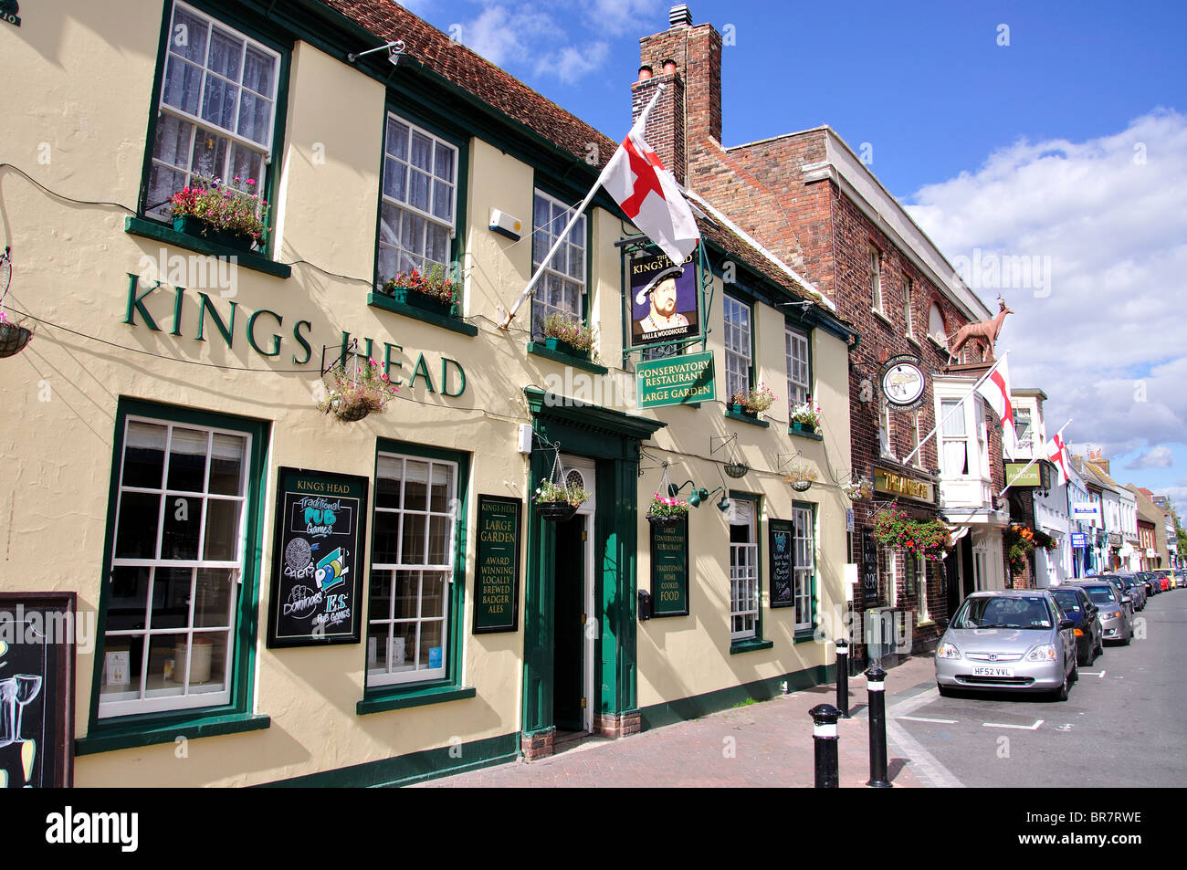 The King's Head Pub, High Street, Poole, Dorset, England, United Kingdom Stock Photo