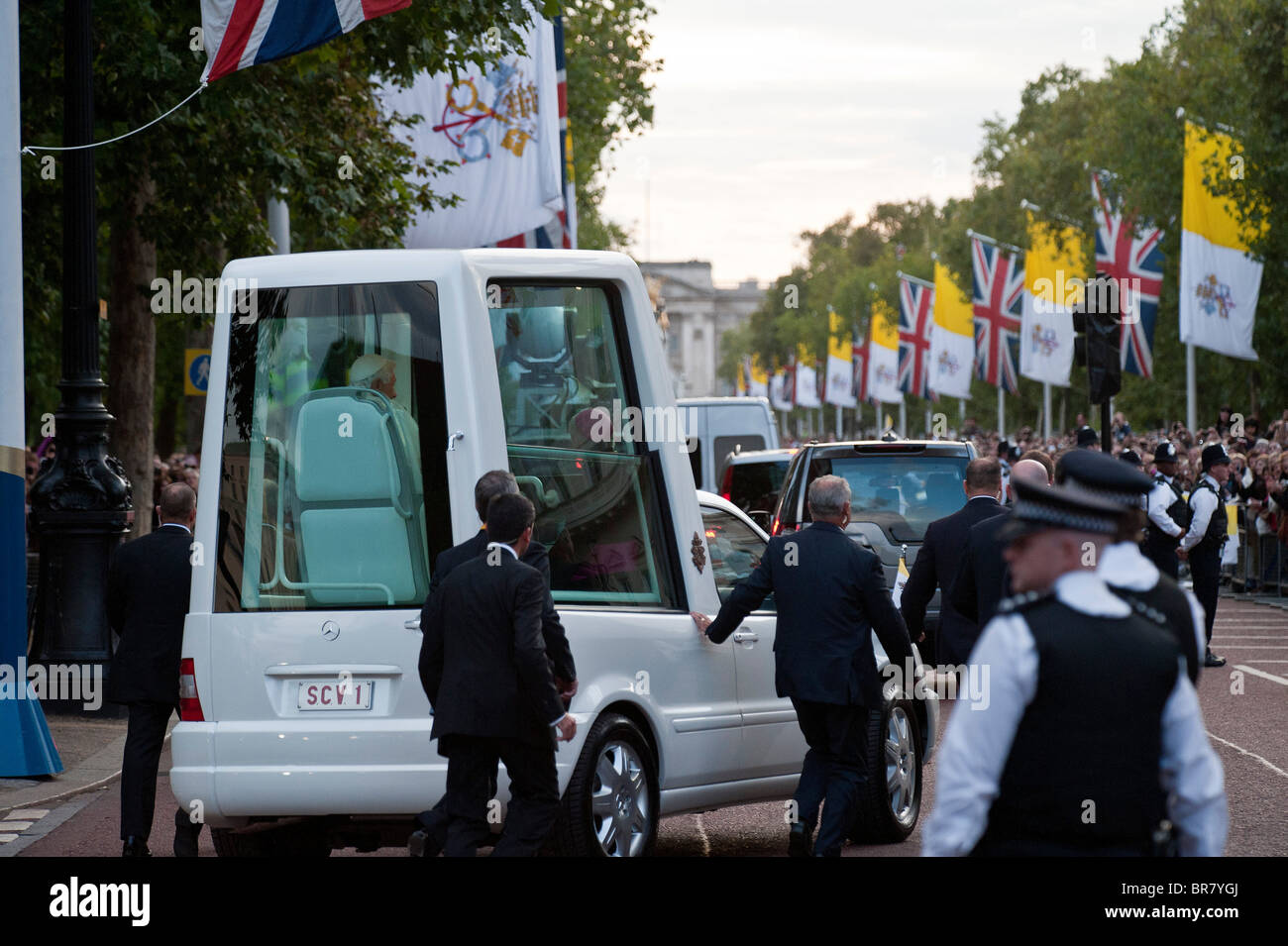 Holy Father, Pope Benedict XVI passes down the Mall, London as part of his State visit to England and Scotland. Stock Photo