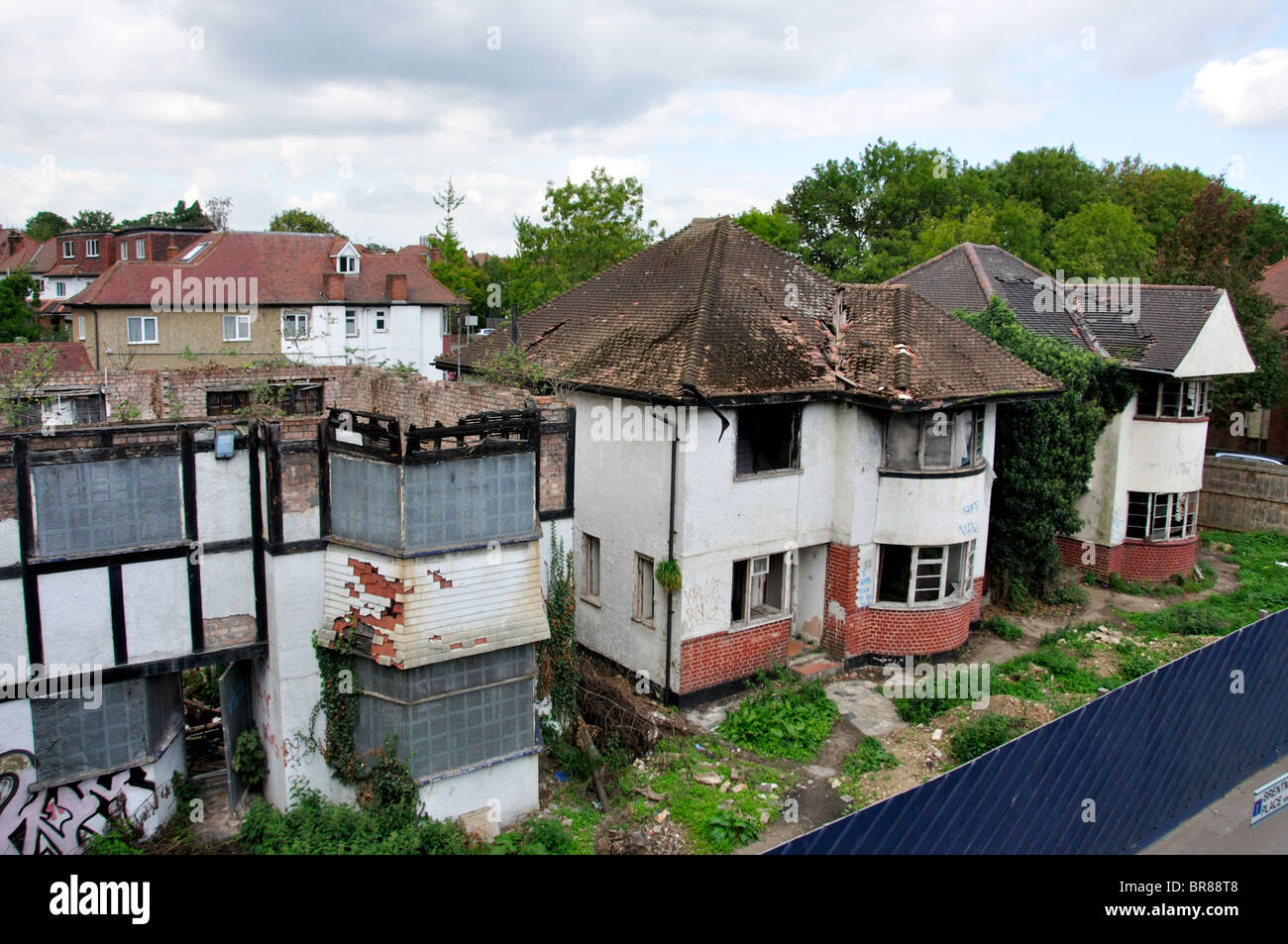Derelect houses on Hendon Way A41, Brent Cross, London Borough of Barnet, Greater London, England, United Kingdom Stock Photo