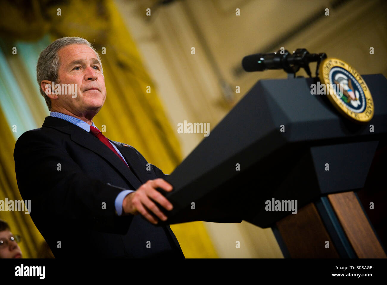 President Bush comments on the Iraq War supplemental in the East Room of the White House Stock Photo