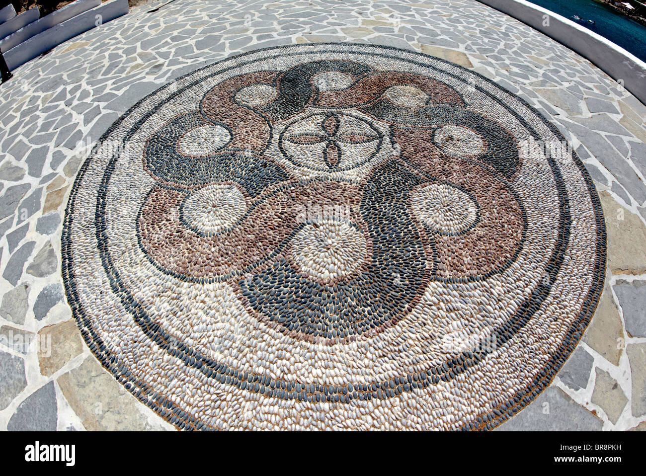 Greek mosaic pattern hi-res stock photography and images - Alamy