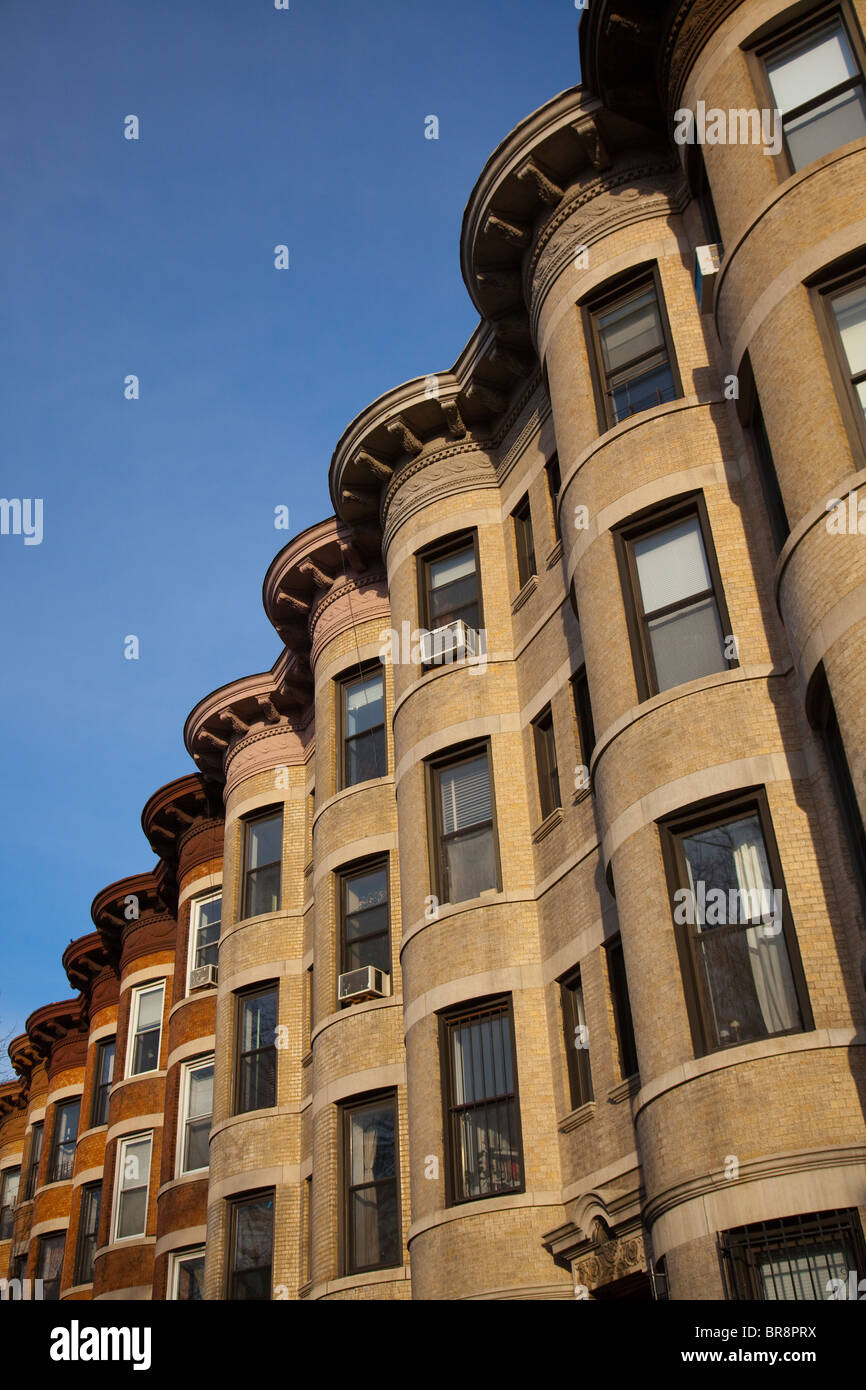 line of Brownstones in Brooklyn NY Stock Photo Alamy