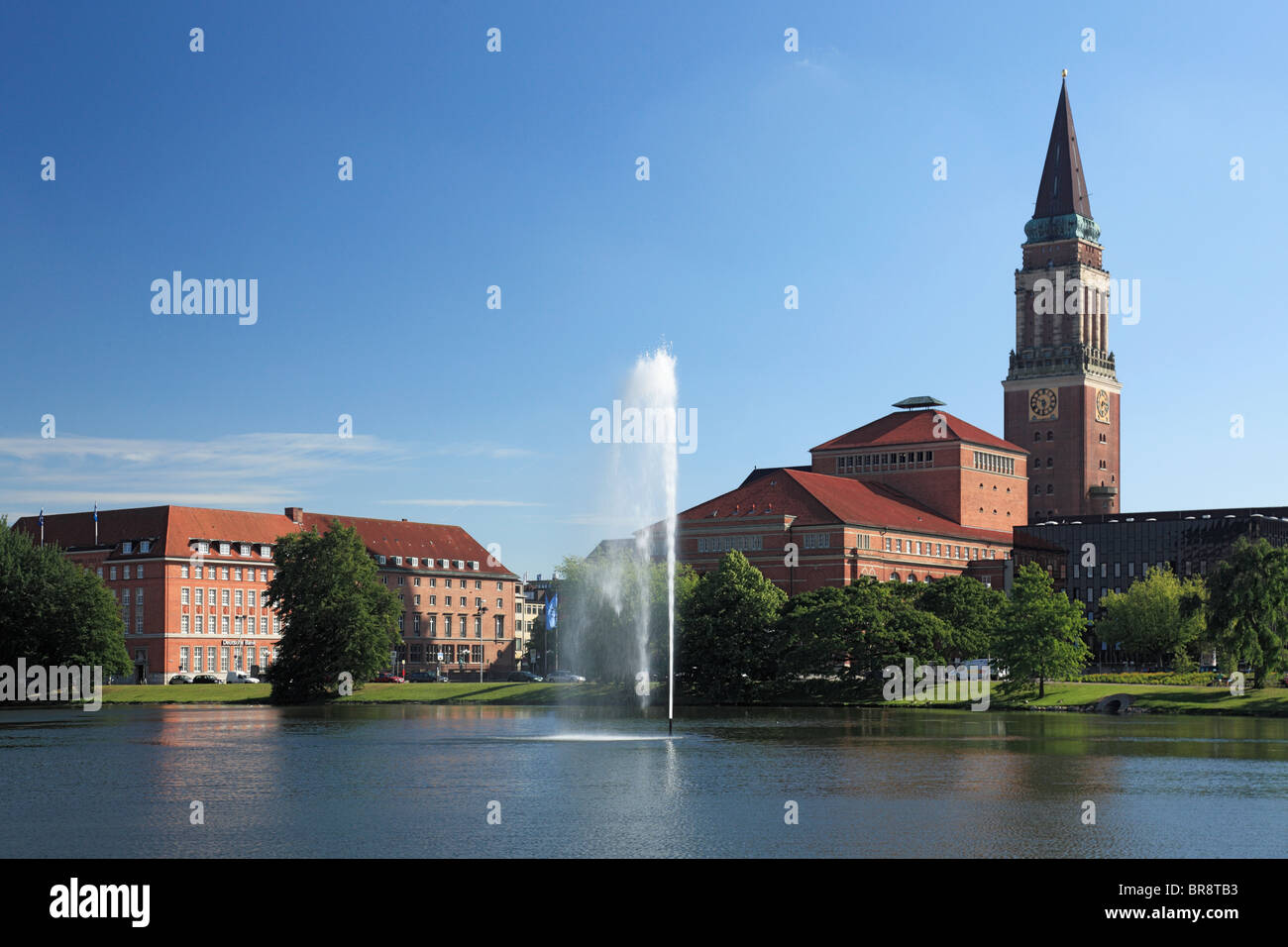 Kleiner Kiel mit Opernhaus und Rathaus, Kiel, Kieler Foerde, Ostsee, Schleswig-Holstein Stock Photo