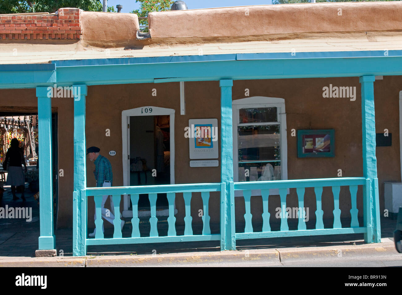 Quaint shops of Santa Fe New Mexico Stock Photo Alamy