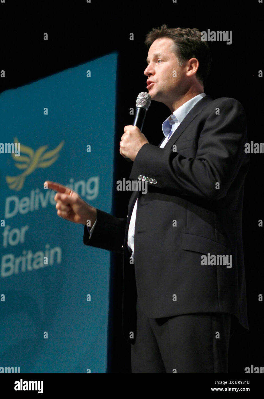 NICK CLEGG MP DEPUTY PRIME MINISTER 19 September 2010 THE ACC LIVERPOOL ENGLAND Stock Photo