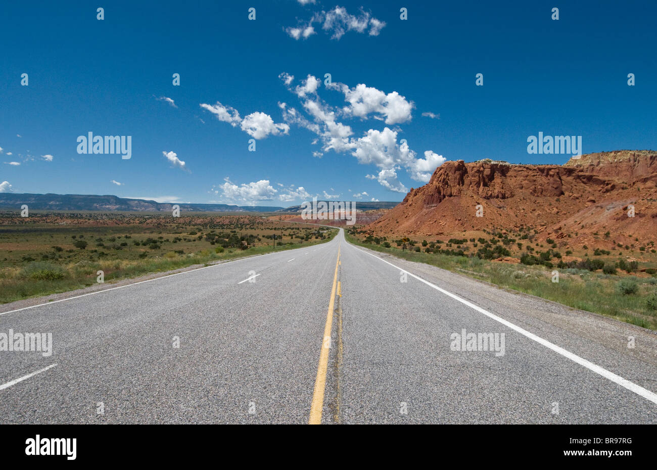 Scenic Hwy 84 The Turquoise trail red sandstone buttes New Mexico Stock Photo - Alamy