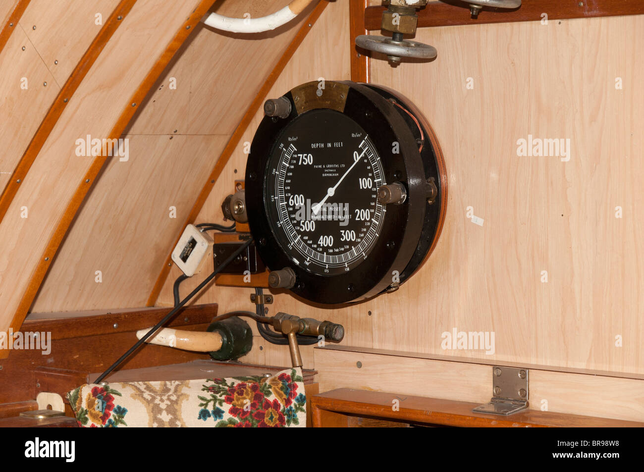 Submarine depth gauge hires stock photography and images Alamy