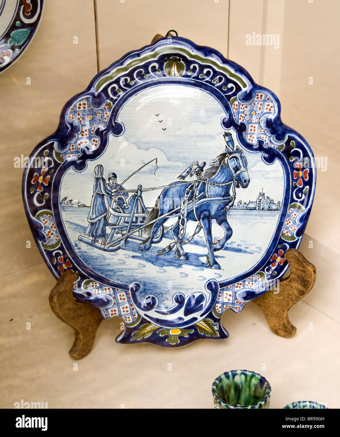 sleigh Workum Friesland Netherlands ceramic pottery earthenware plate Stock Photo
