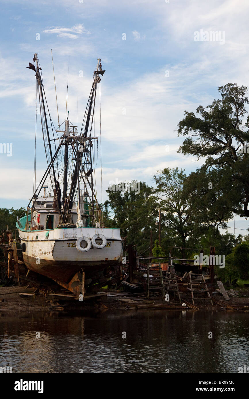 Alabama shrimp boat hi-res stock photography and images - Alamy