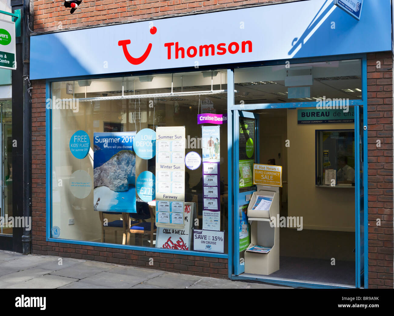 Thomson high street travel agency in Chester town centre, Cheshire, England, UK Stock Photo