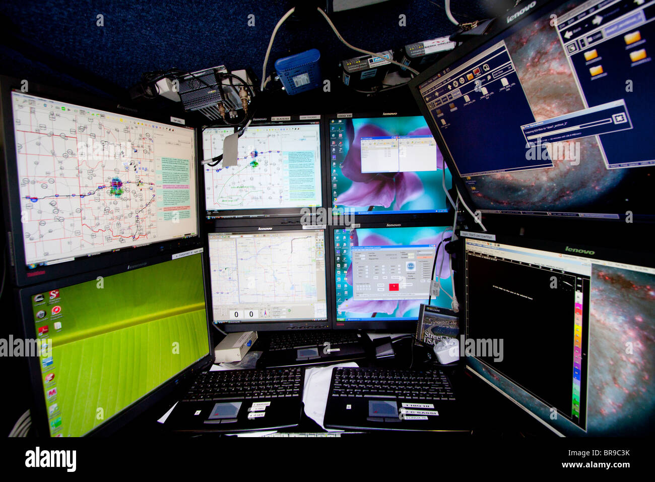 Command center wall hi-res stock photography and images - Alamy
