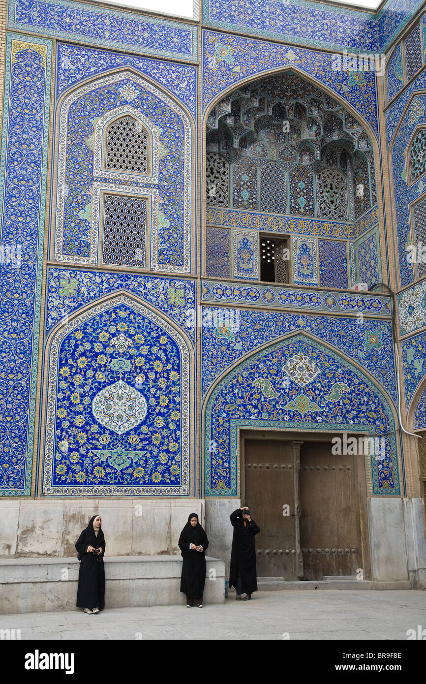 Blue tiled mosque Sheikh Lotfollah in Esfahan Iran. Stock Photo
