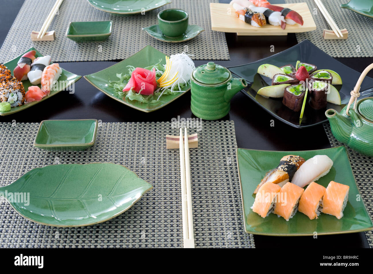 Laid Table Japanese Sushi Restaurant High Resolution Stock Photography And Images Alamy
