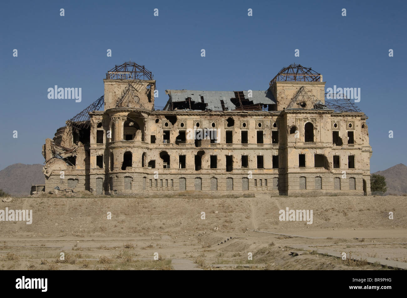 afghan-royal-palace-hi-res-stock-photography-and-images-alamy
