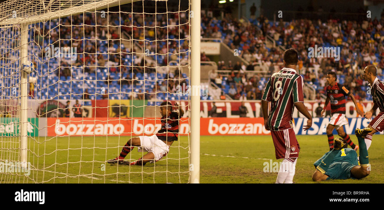 Brazilian Football League Serie A - Brasileirao Assai 2019 / ( Santos  Futebol Clube ) - Fernando Uribe Hincapie Stock Photo - Alamy